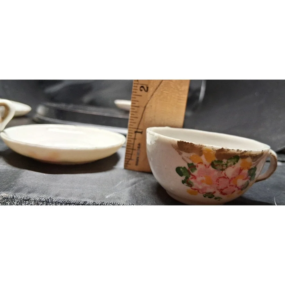 Vintage Miniature Floral Tea Set Creamer Sugar Bowl Teacup Saucers Gold Rim 6pc